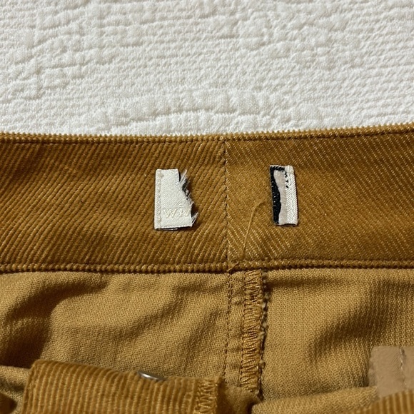 Wilfred Free corduroy button, front skirt. Small - Picture 7 of 11
